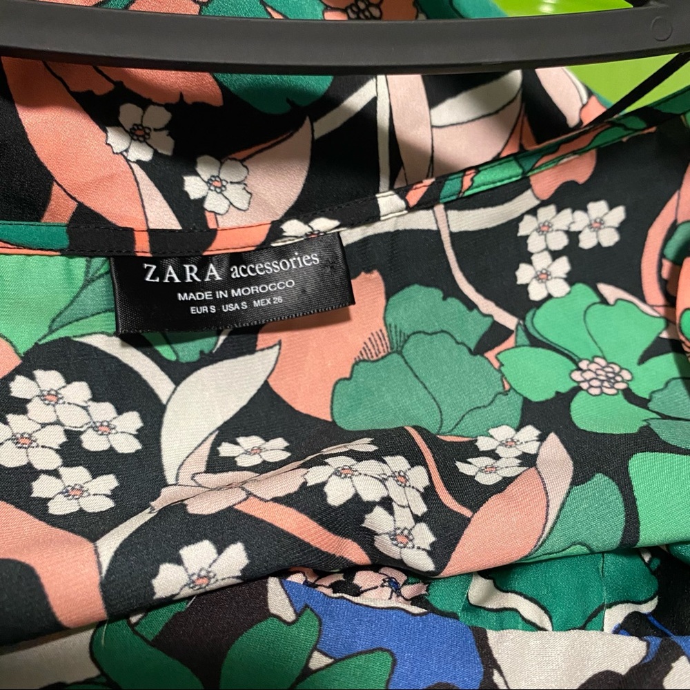 NWT Zara Double Tie Front Floral Bodysuit Plunge Neckline Size Small - Picture 9 of 9